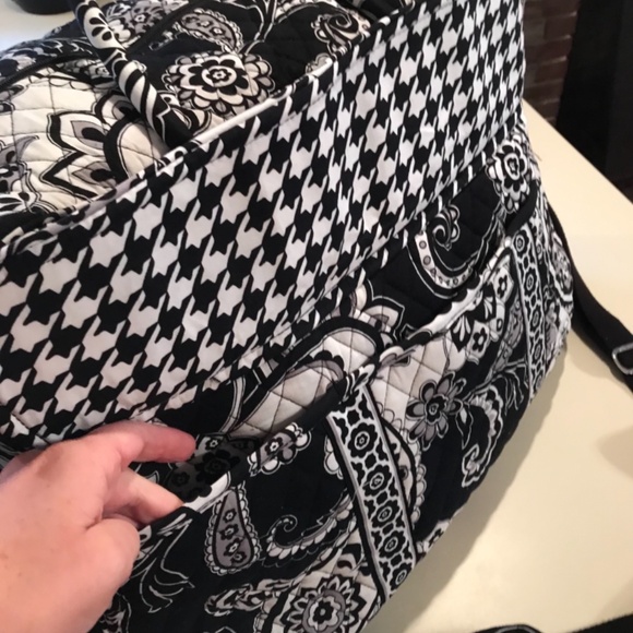 Large Vera Bradley duffle bag - Picture 5 of 11